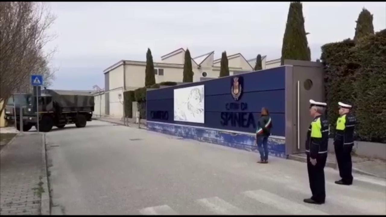 Coronavirus, a Spinea arrivano i camion militari con i morti dalla Lombardia