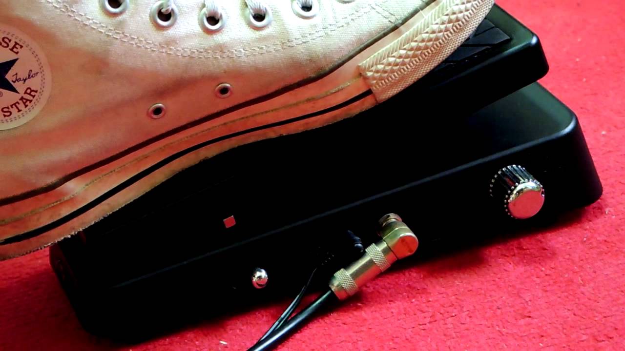 Behringer Hell Babe wah modify - Before vs After [HD] see descibtion for mods detail