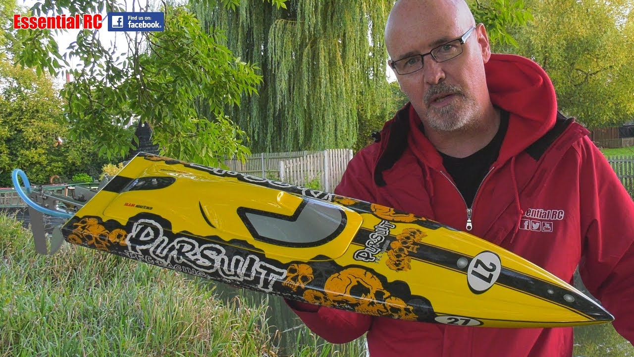 TFL Hobby PURSUIT RC RACING BOAT kicks up ROOSTER TAIL: ESSENTIAL RC DRIVE TEST