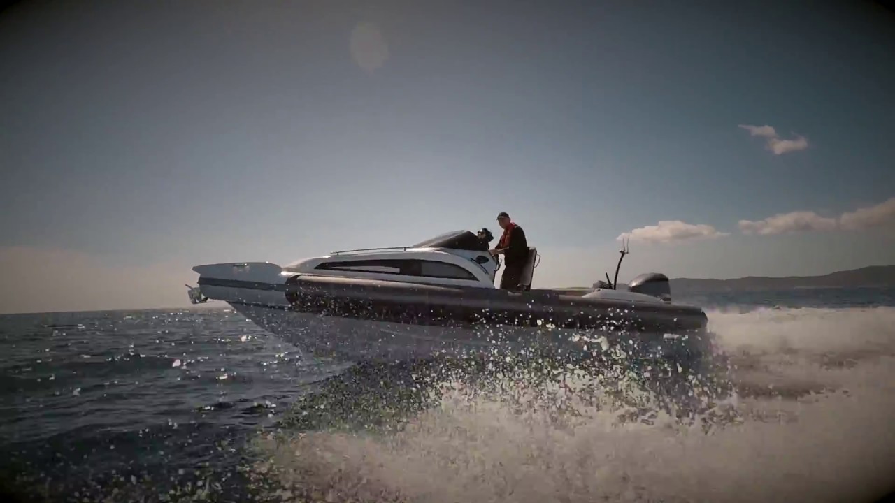 Live the experience with AirHull !!!