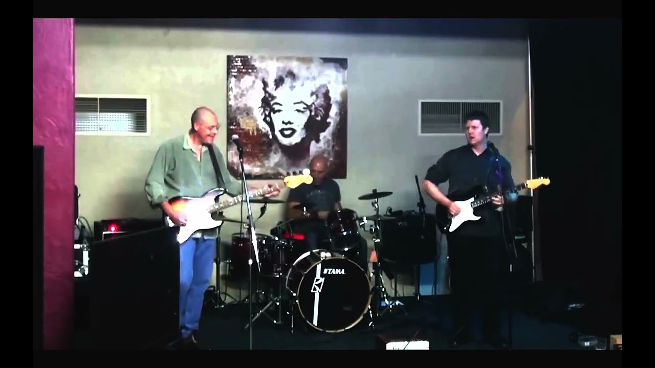 Spill The Wine-By Junkyard Jukebox Live at The Bassendean Hotel 14-07-2013