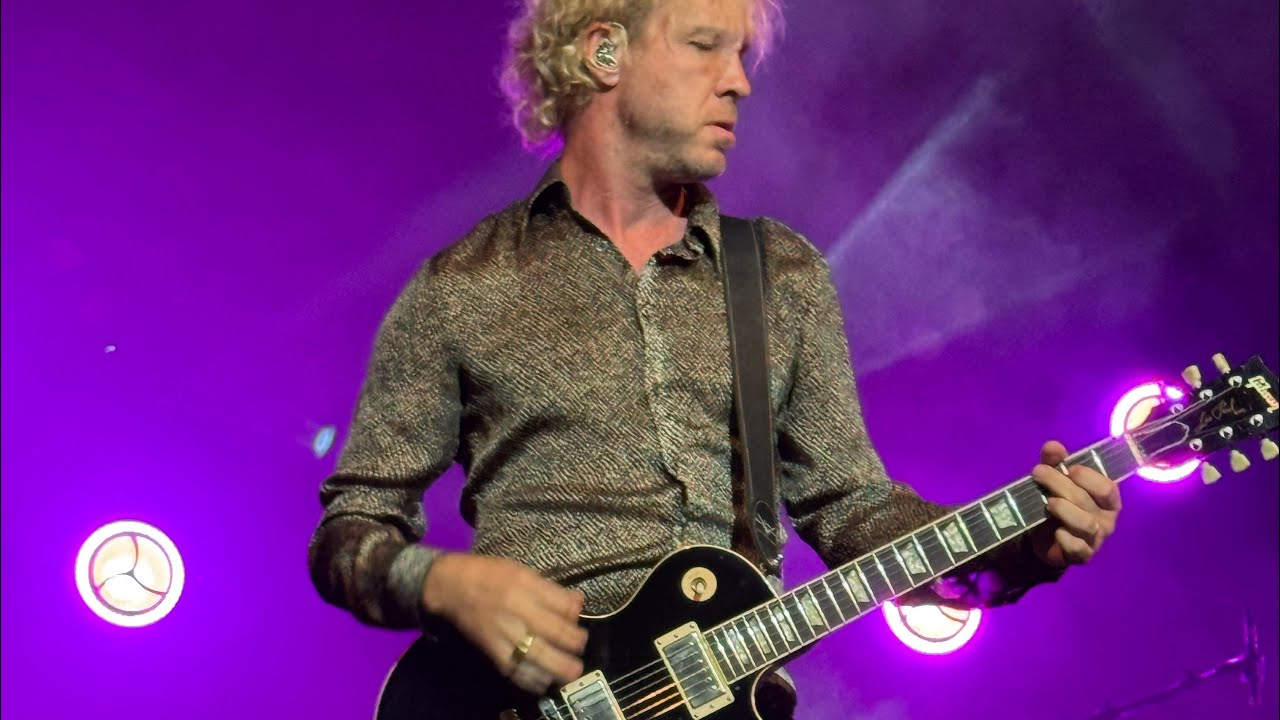 Beautiful playing by Kenny Wayne Shepherd “While We Cry” 09/05/25 Hollywood, CA @KennyWShepherd 