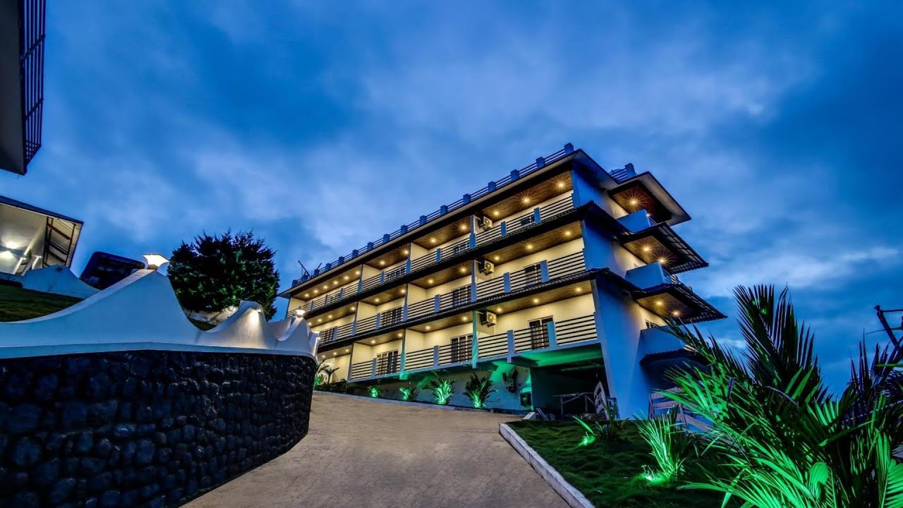 Misty Garden Resorts | Munnar, India | Hotel Review 🏨
