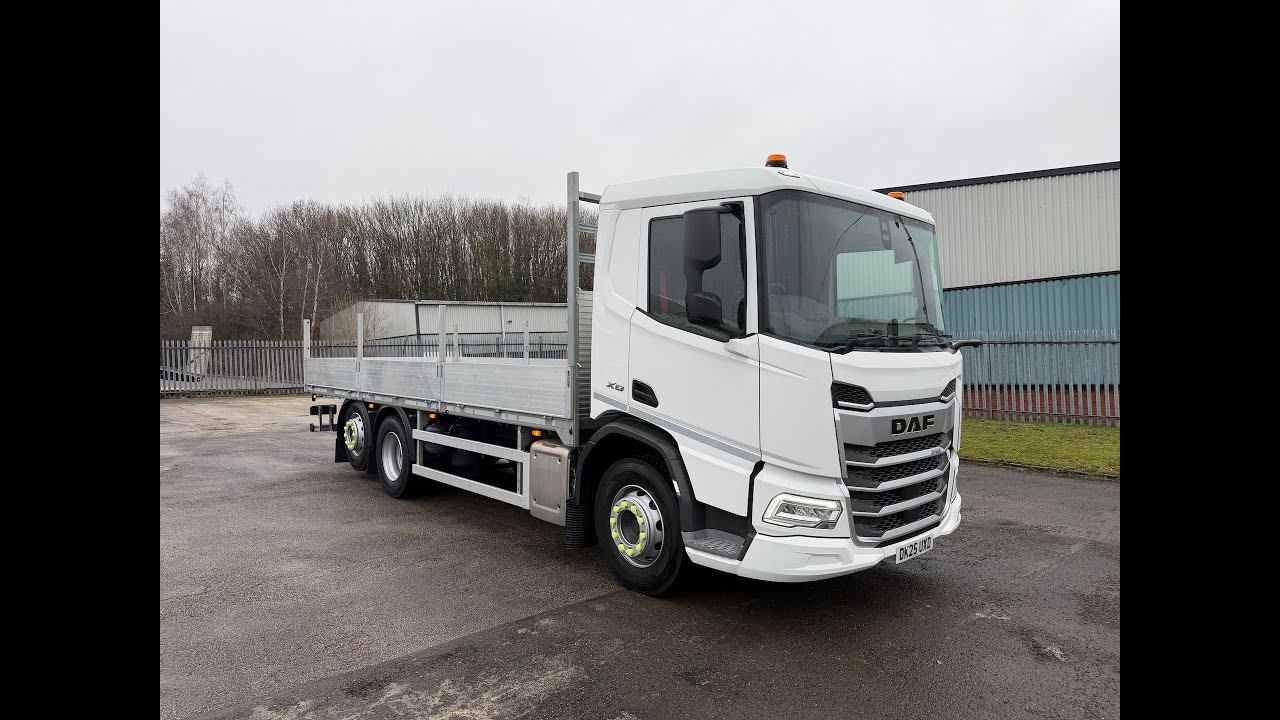 For sale - 2025 26T DAF XD 340 with a 23ft Dropside body