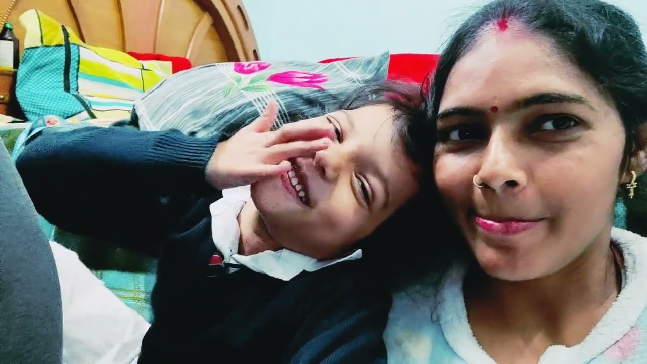 mauli ko school me kya mila 🍫🍫