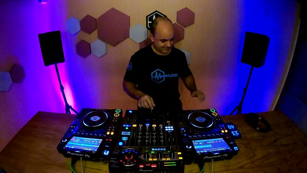 DJ SET - Techno - Mix Masters 2025