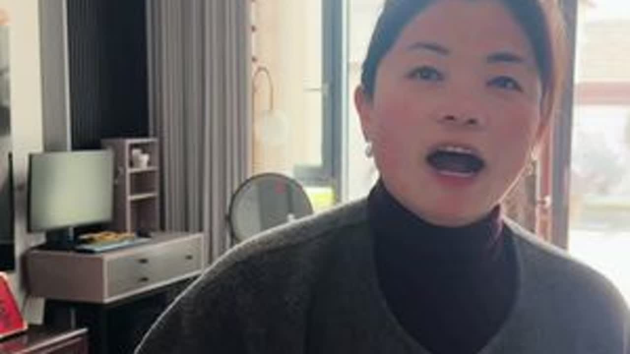 #70后的刘姐 春节你家儿子女儿给你们下礼了吗.俺家这四个孬东西一毛不拔.儿媳妇说她的礼物就是给我一个大胖孙.比酒好喝，比黄金带出去好看吧.#婆媳 #母女