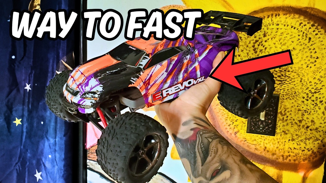 Super Fast Traxxas Mini Erevo 1/16 RC Car