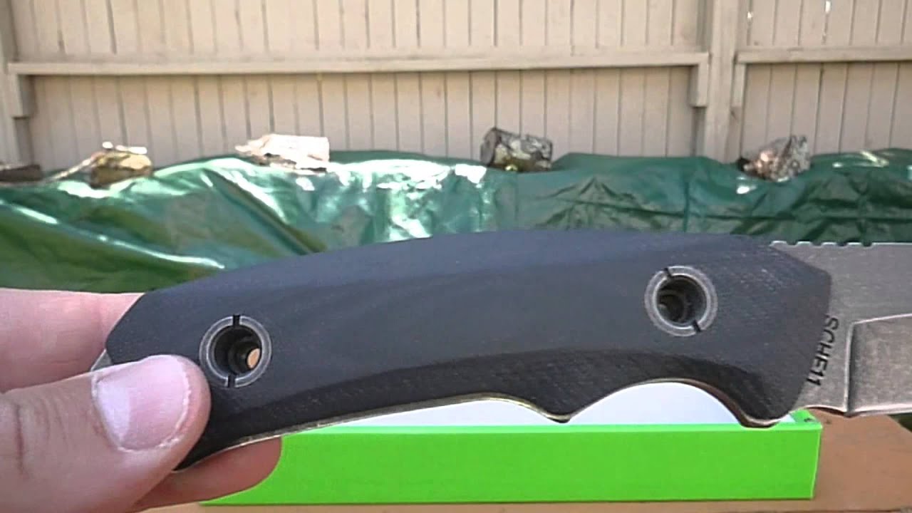 Schrade SCHF11 Fixed Blade Tanto Knife Table Top Review