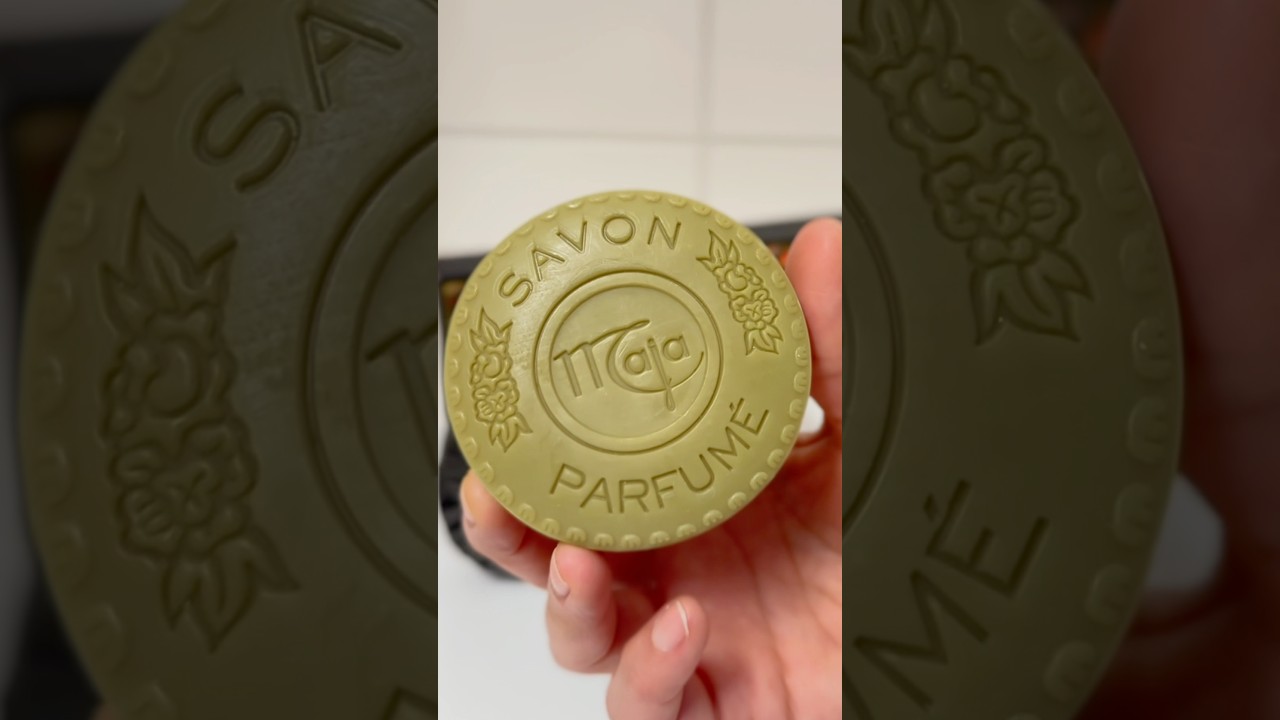 Maja Espana Soap boasts a timeless, elegant fragrance.