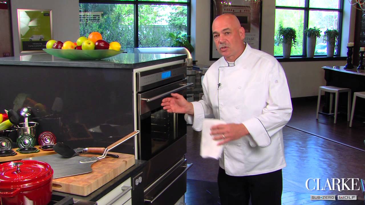 Kitchen Confidence: Using the Bake Stone Feature on a Wolf E-Series Oven