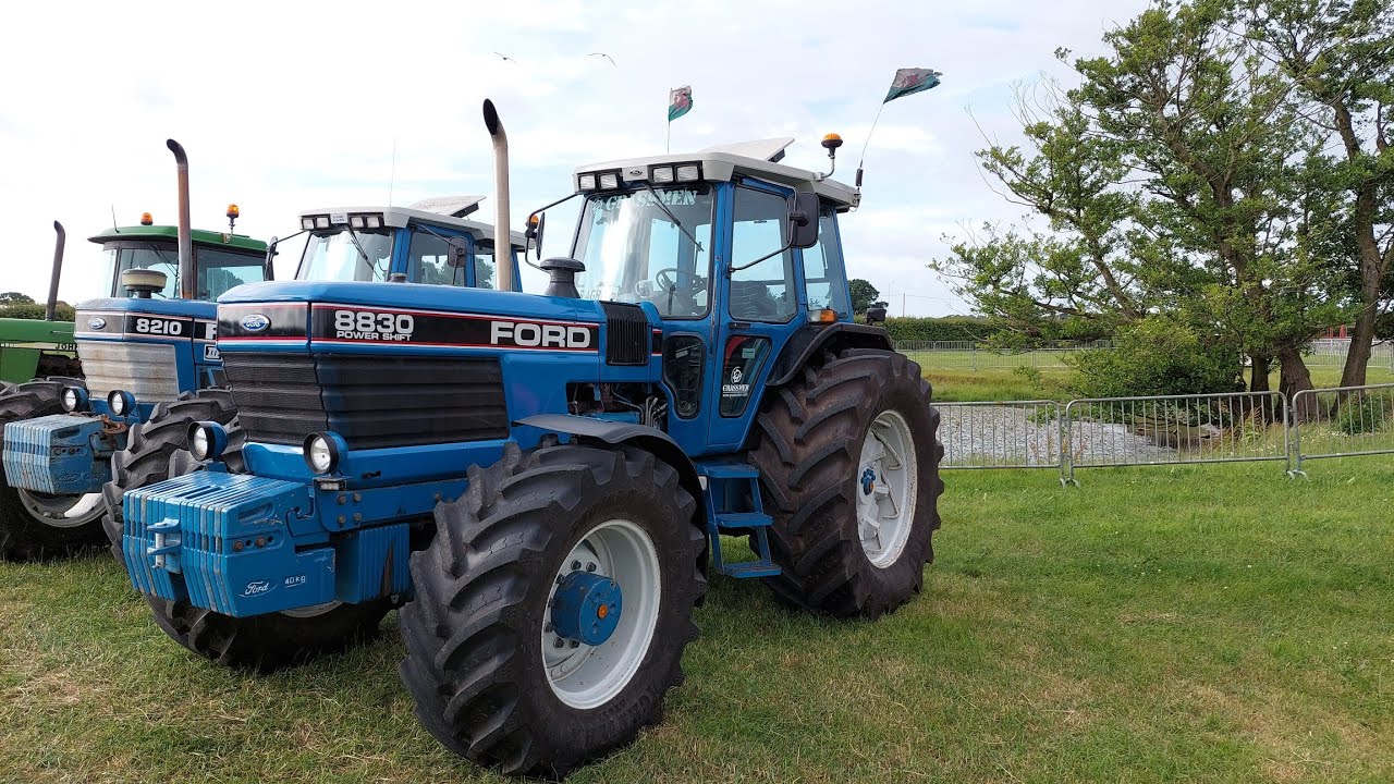 Kelsall steam rally and tractor pulling