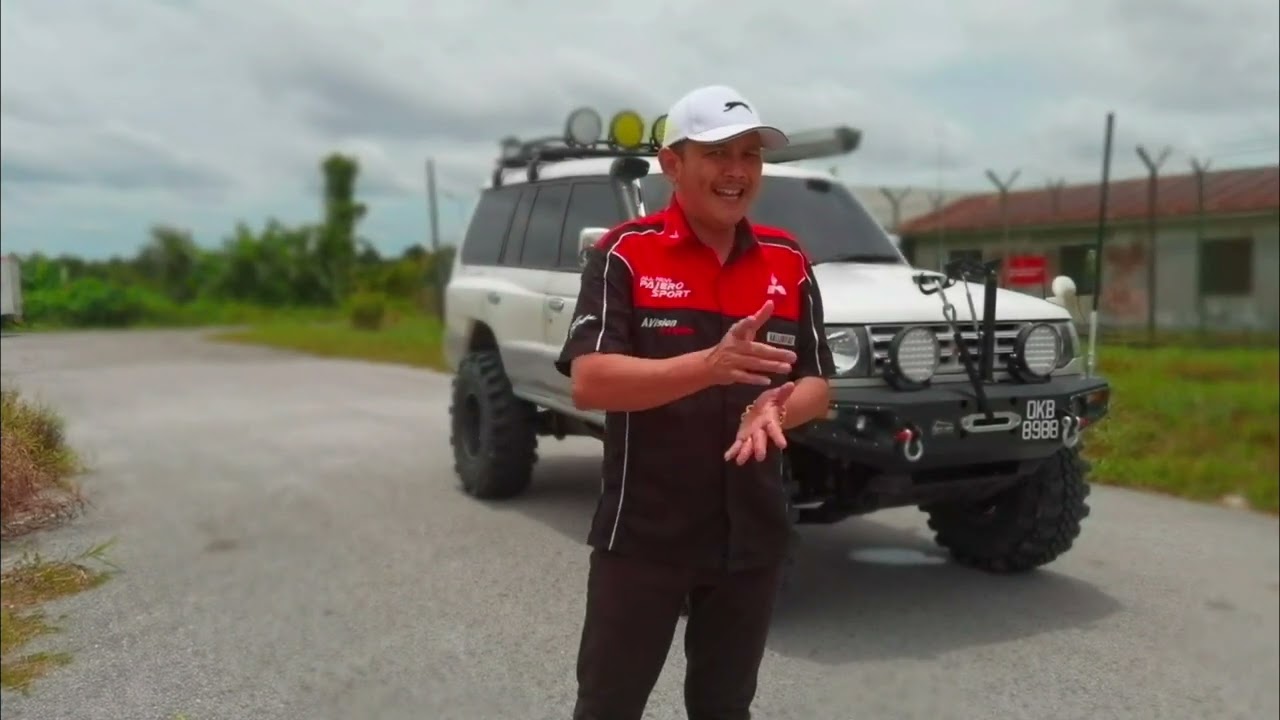 Mitsubishi Pajero V46