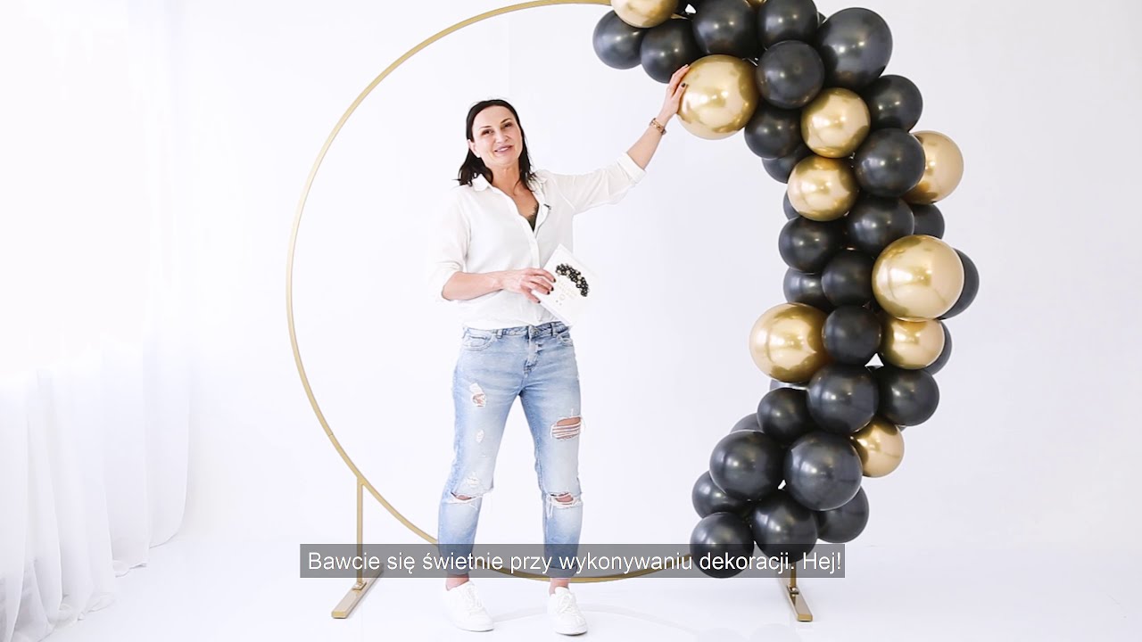 Montaż stojaka pod dekoracje w kształcie koła w mniej niż 5 minut + tutorial z girlandą balonową!