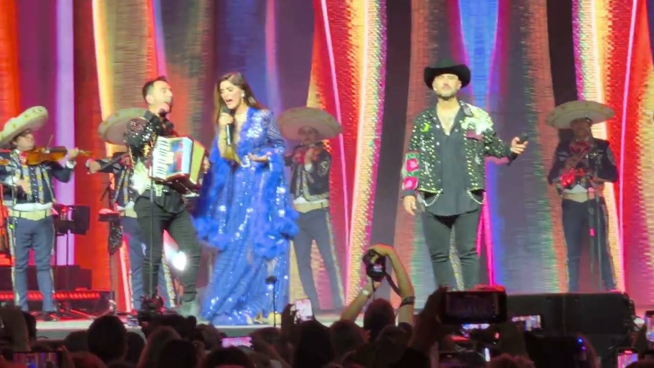 Los Vázquez Ana Barbara Movistar arena