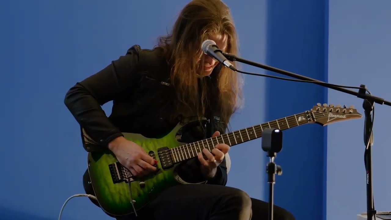 Masterclass Kiko Loureiro - chitarrista dei Megadeth