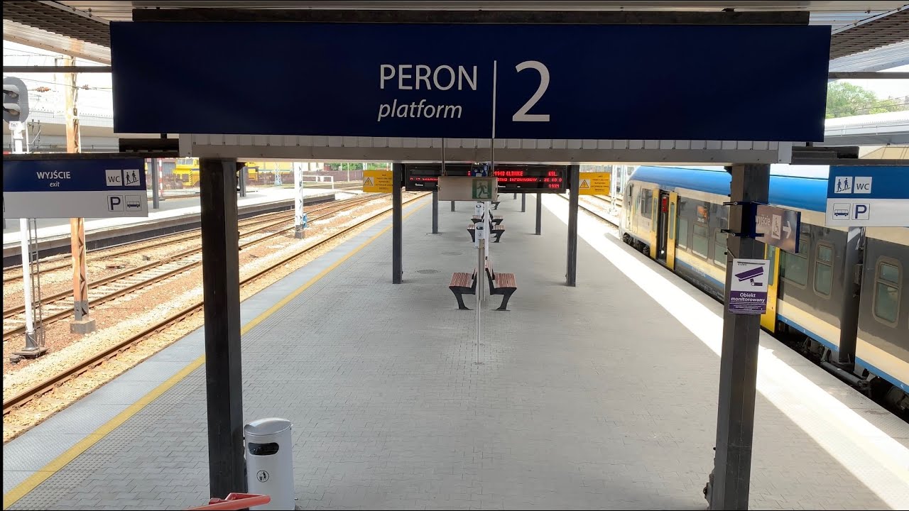 🚂565 metrów, czyli 2 peron w Częstochowie.