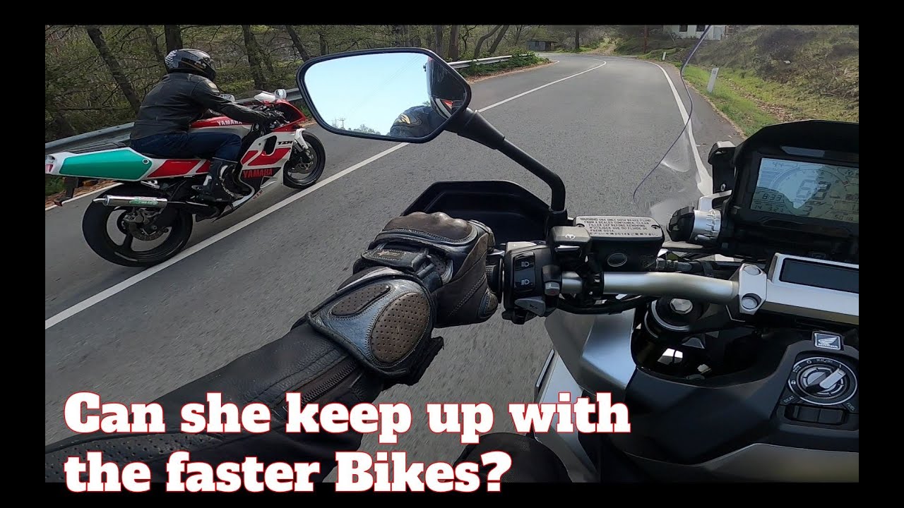 Ride with Honda X-adv on the twisties, will she keep up?