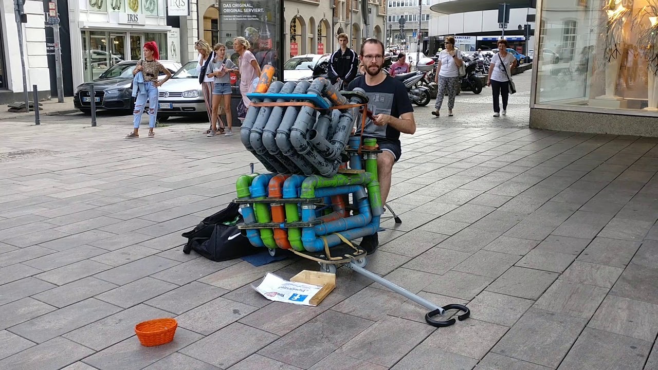 Stra&szlig;enmusiker   Innenstadt Saarbr&uuml;cken 03 08 2019 524R H