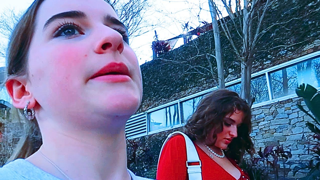 Сэйбр и Наз спорят в магазинах перед отпуском мечты