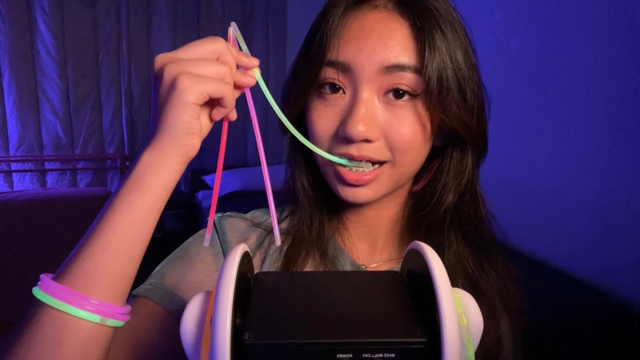 ASMR ~ Crunching & Breaking Glowsticks 🌟