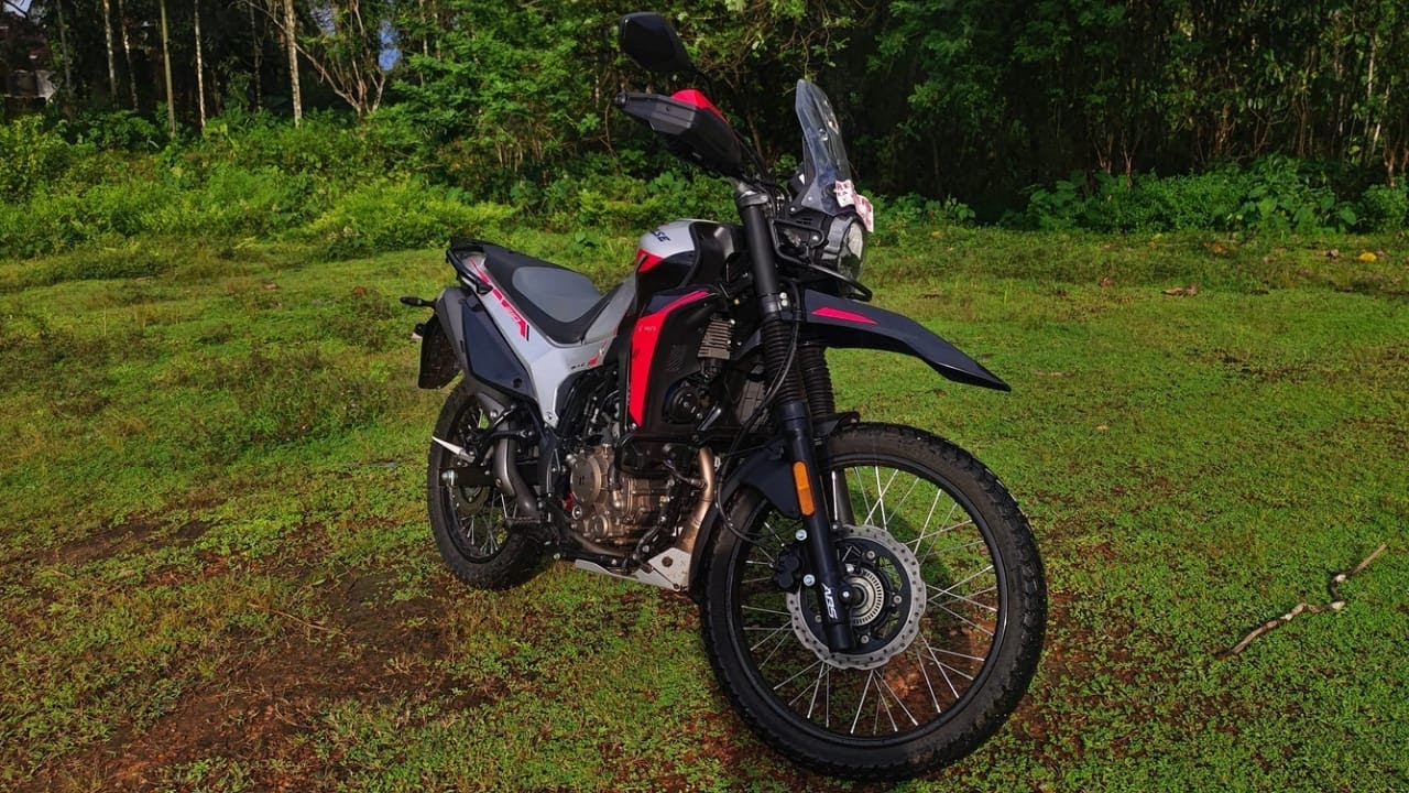 Hero Xpulse 210 Review / Pros and Cons/In Malayalam/Real Road Experience!”