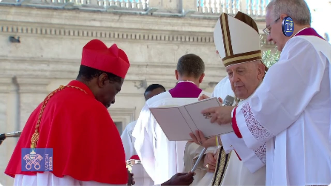 Tazama Jinsi Mwadhama Protase Rugambwa Akisimikwa na Baba Mtakatifu kuwa Kardinali wa 3 Tanzania