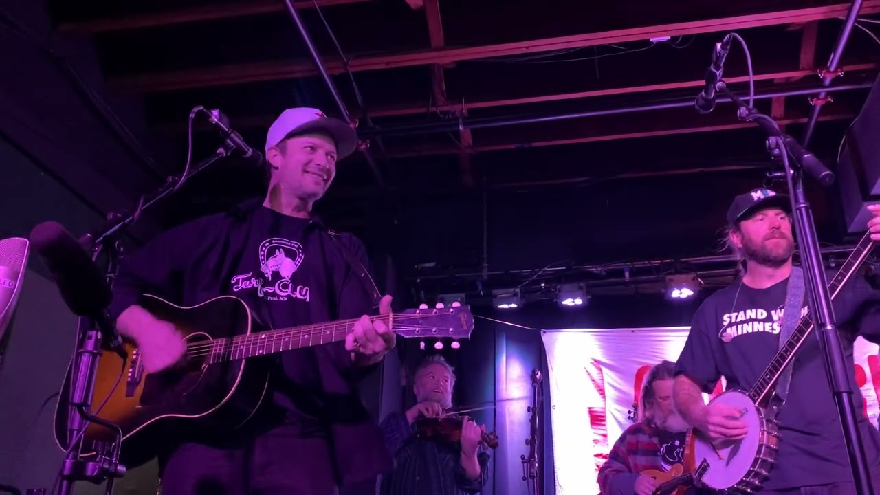 Erik Koskinen Trampled by Turtles, “Six Pack of Beer and a Pack of Cigarettes,” St. Paul MN, 1/31/26