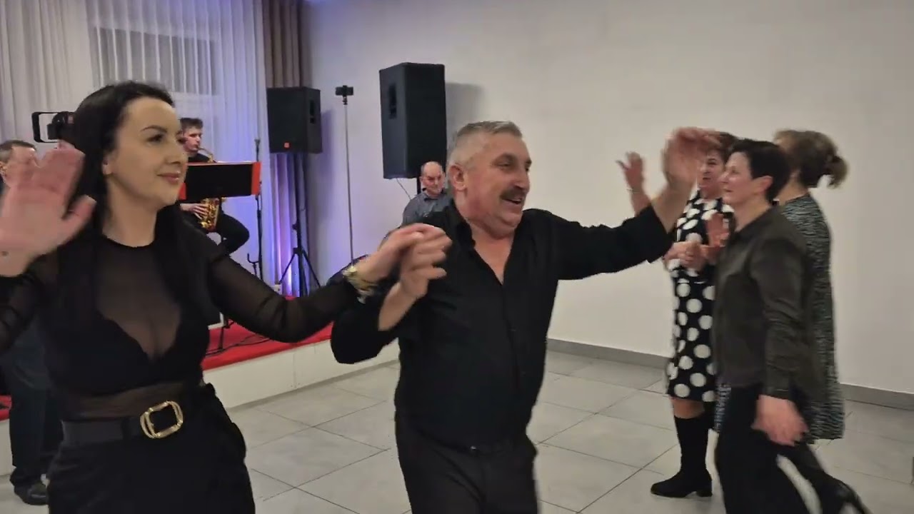 Na zakończenie . Mokrzec.   07 02 26.   Kapela Tomasza Stachury.