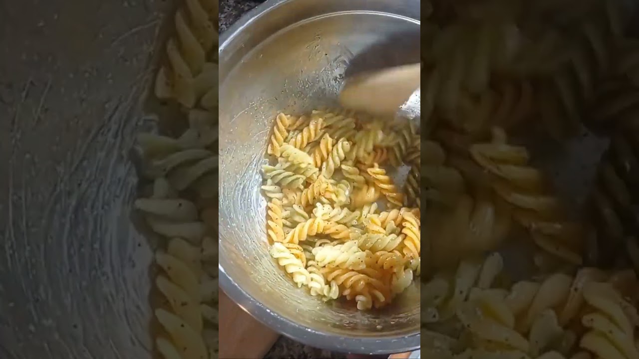 Snack de tornillos de pasta super crujientes
