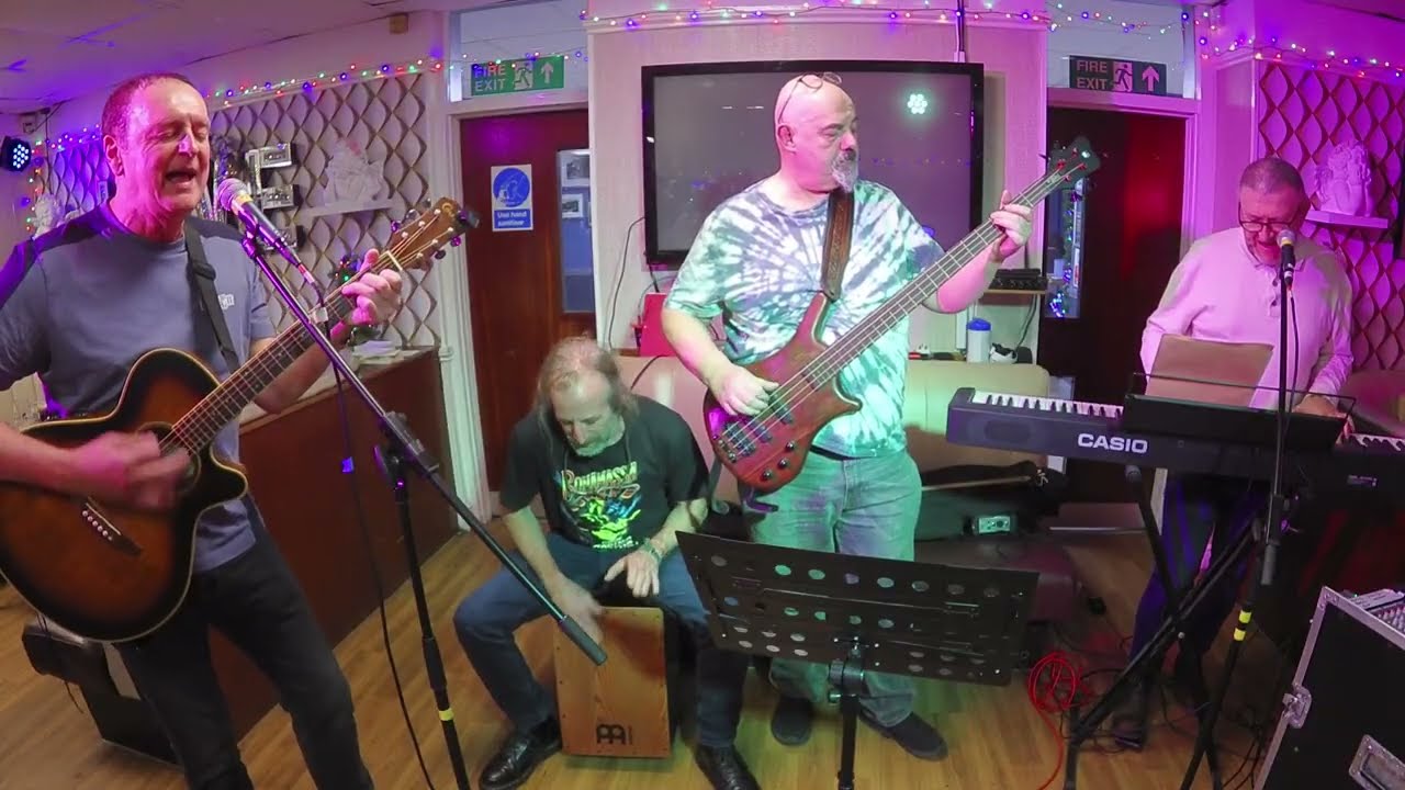9 Lives - Crocodile Rock