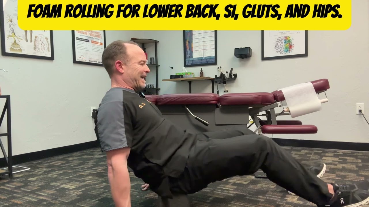 Foam rolling for #lowerbackpain, SI joint dysfunction, hip pain, & sciatica relief. | #lakegeneva