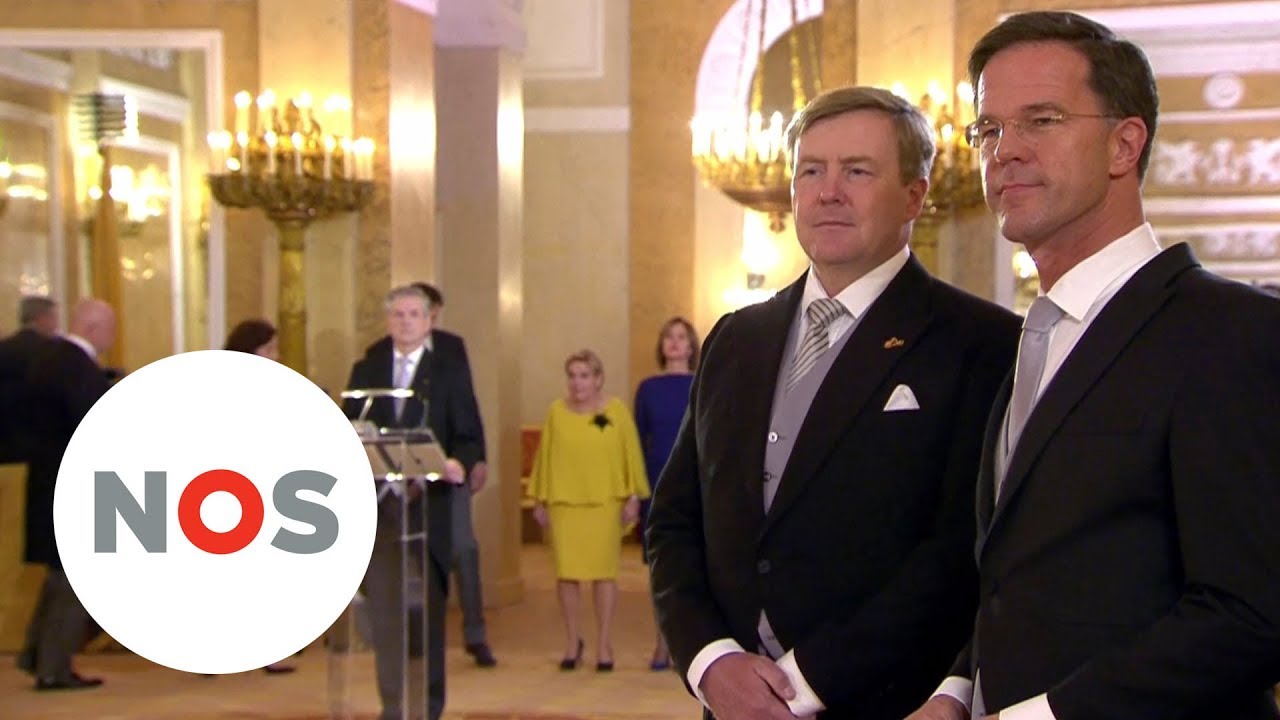 BEËDIGING: Het nieuwe kabinet Rutte III is door de koning beedigd