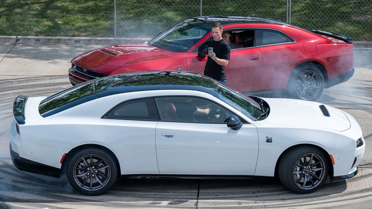 Debiut Dodge Charger Scat Pack 2026 z napędem SIXPACK