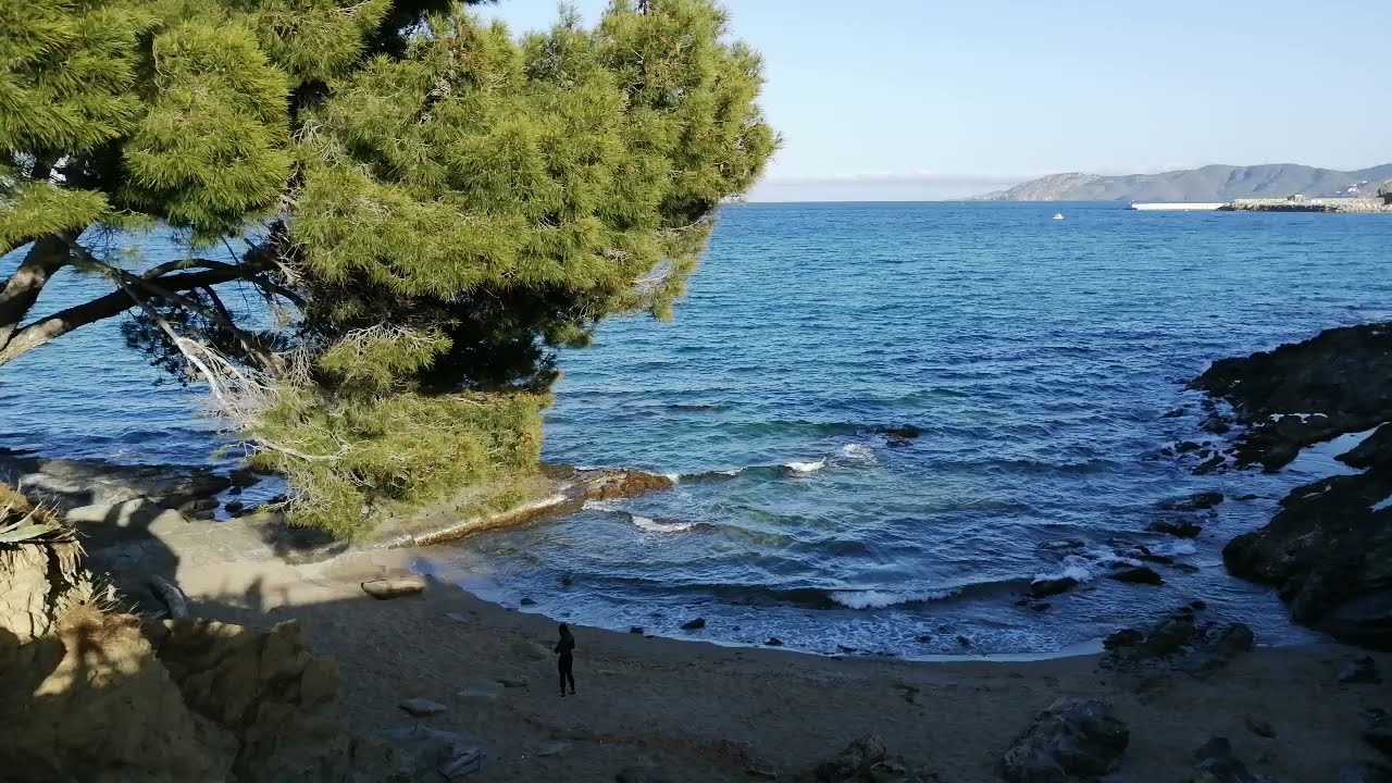 Walking tour Cliffs Beach Llançà Costa Brava Spain