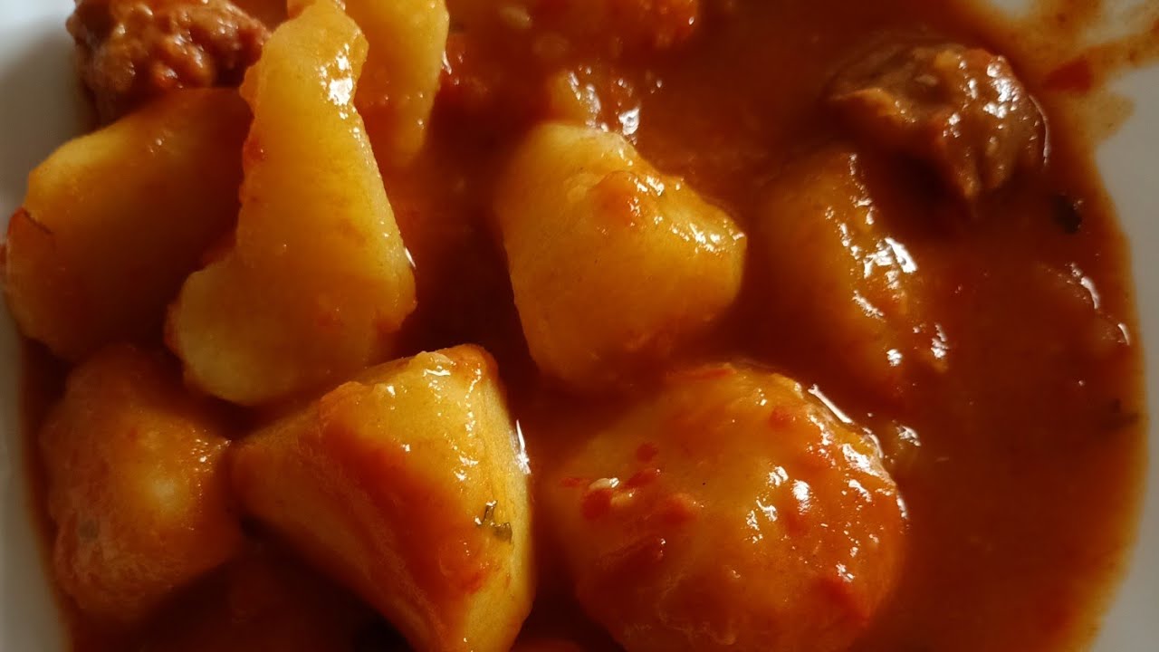 Guiso de patatas con chorizo, fácil y rico con Thermomix