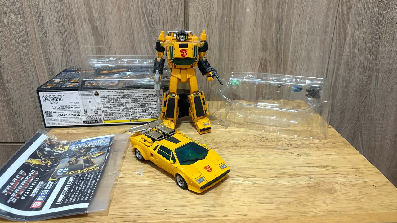 Transformers Masterpiece Sunstreaker MP-39
