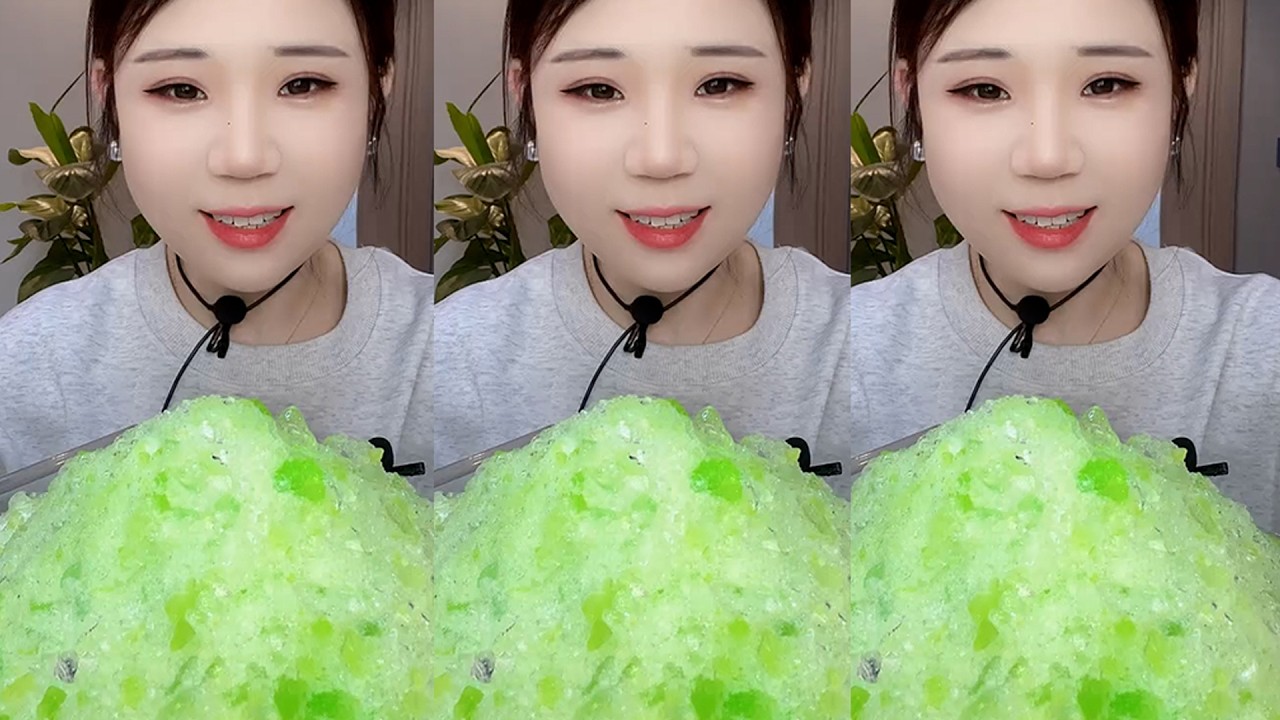 only YY ASMR - Ice Eating ASMR- Freezer Frost Eating ❄️❄️❄️