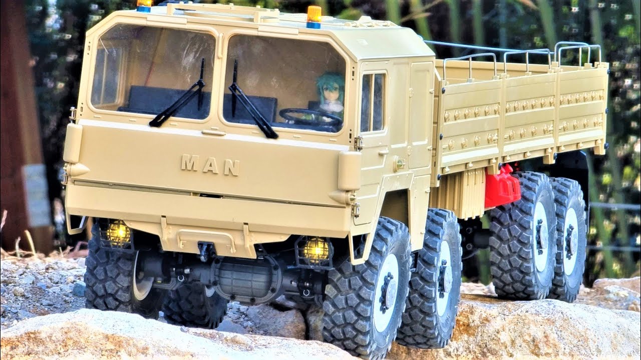 1/12 Scale CrossRC MC8 8x8 Truck Off-Road
