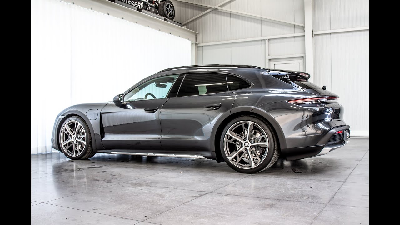 Tour of a 2021 Porsche Taycan 4 Cross Turismo | For Sale