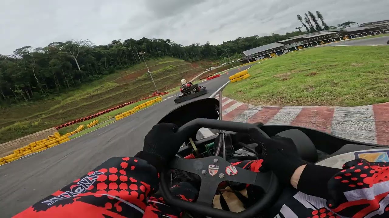 Novo traçado kartódromo internacional de Joinville 13HP pt.2