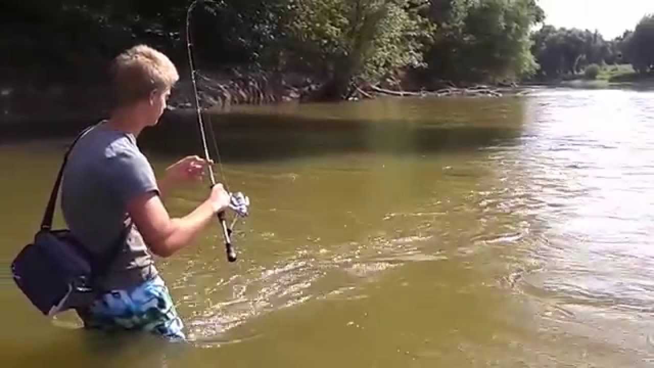 UL pergetés a Dunán (HD)