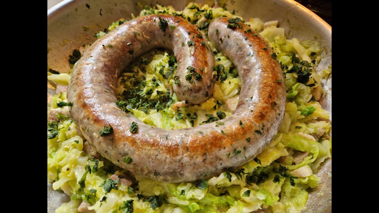 CHOU BRAISÉ ET SAUCISSE AU COUTEAU 🥦