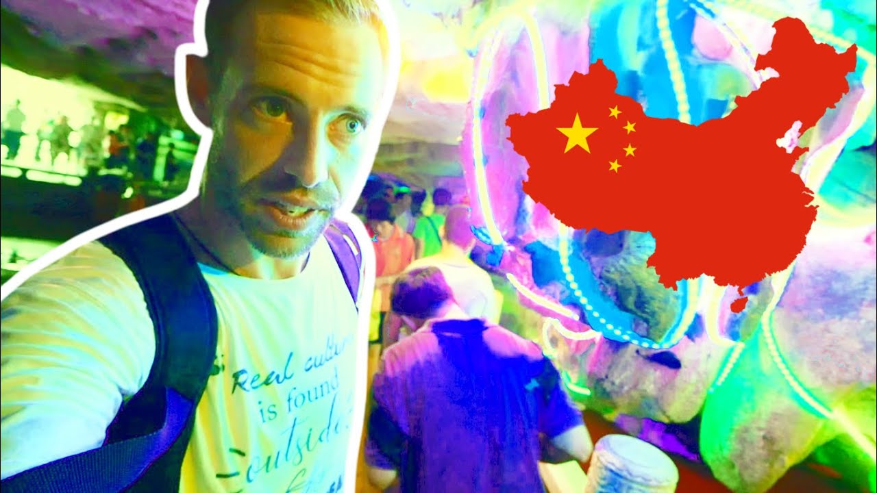 7 Star Crags in Guangdong | Travel China | Zhaoqing China Vlog | China Solo Travel (Ep. 27)