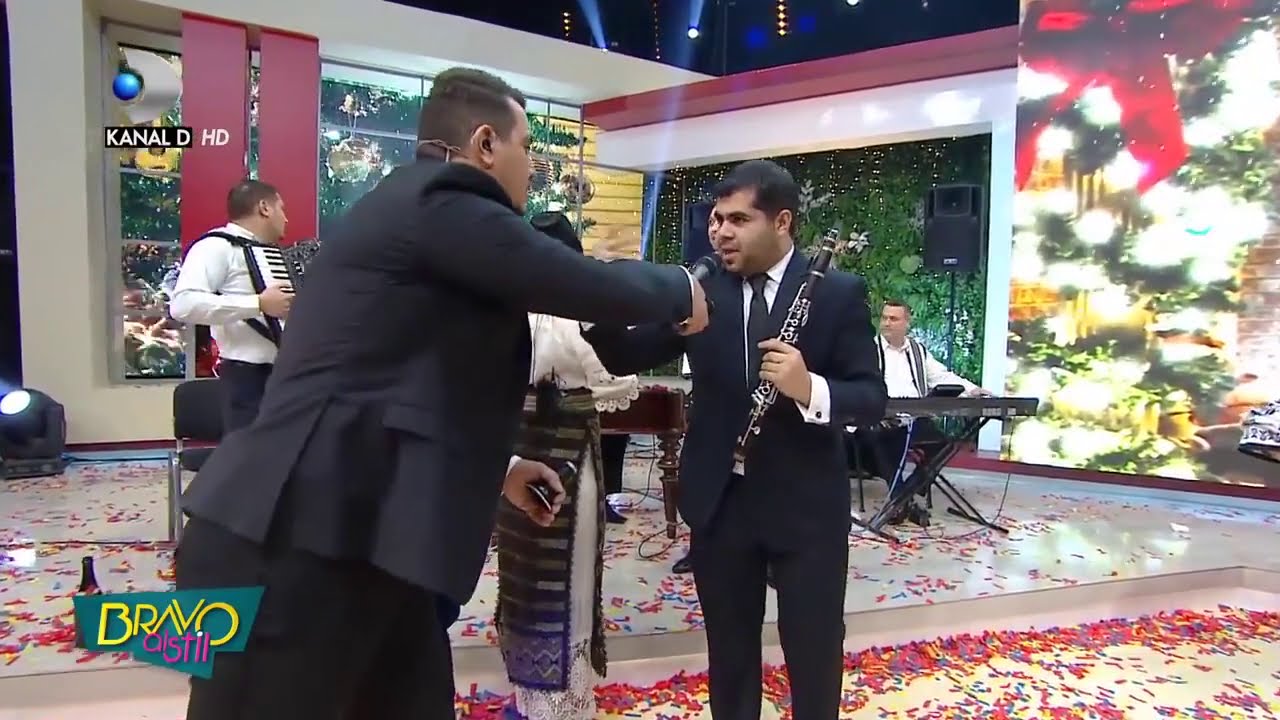 Silvian Voicu rupe clarinetul la Kanal D