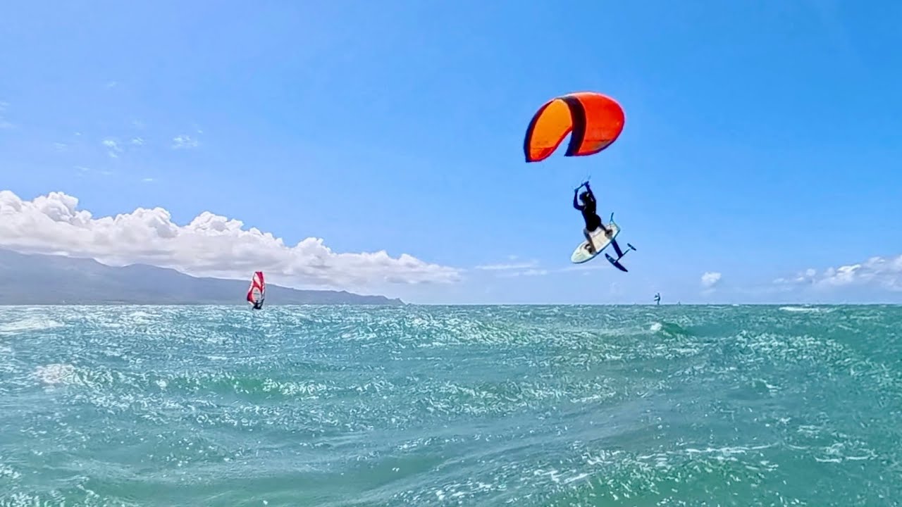 Summertime foiling vibes from Maui