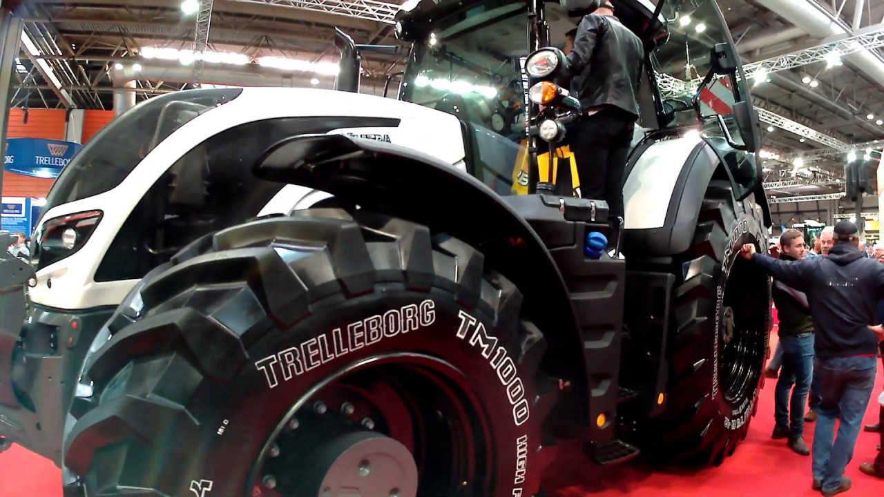 2019 Valtra S394 Unlimited 8.4 Litre 6-Cyl Diesel Tractor (405HP)