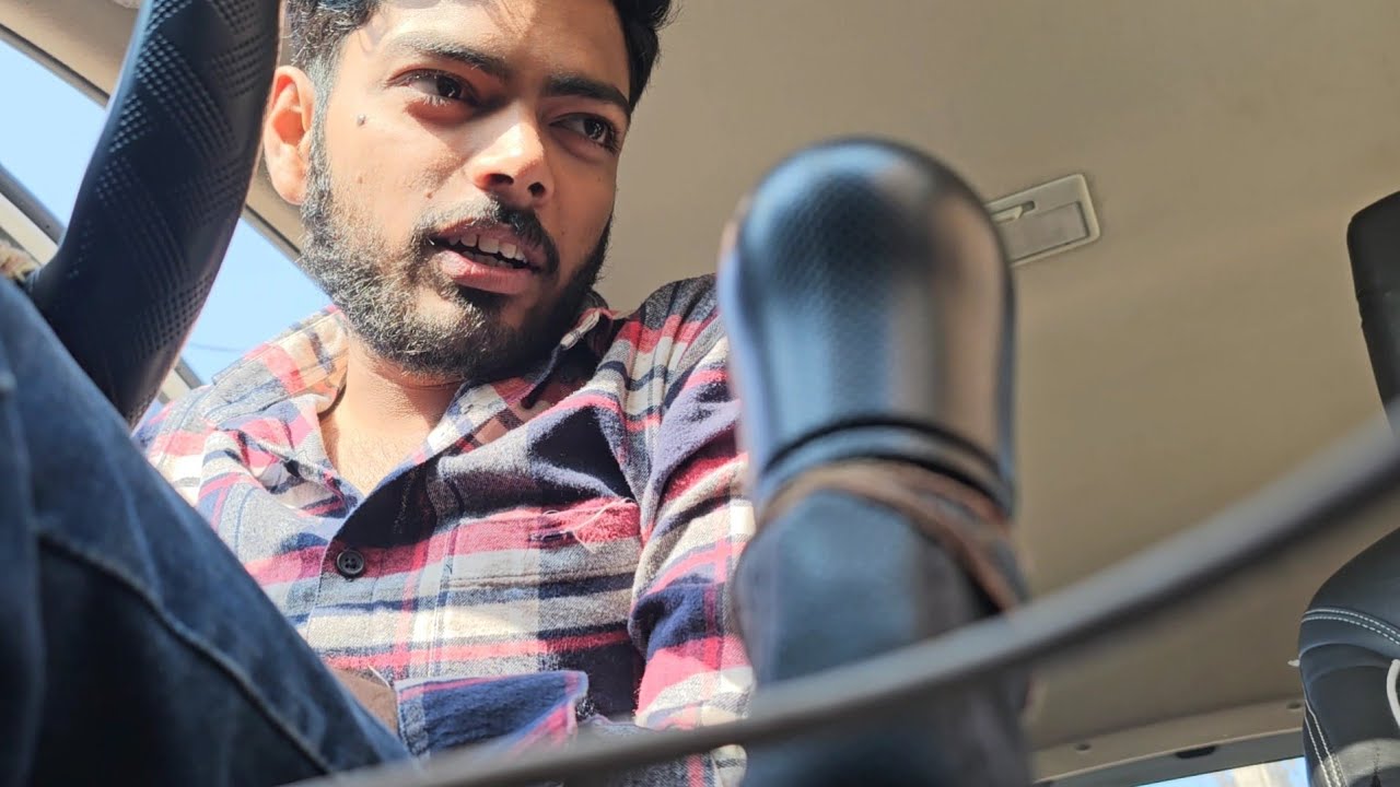 Daaru ki petii baat di..?.