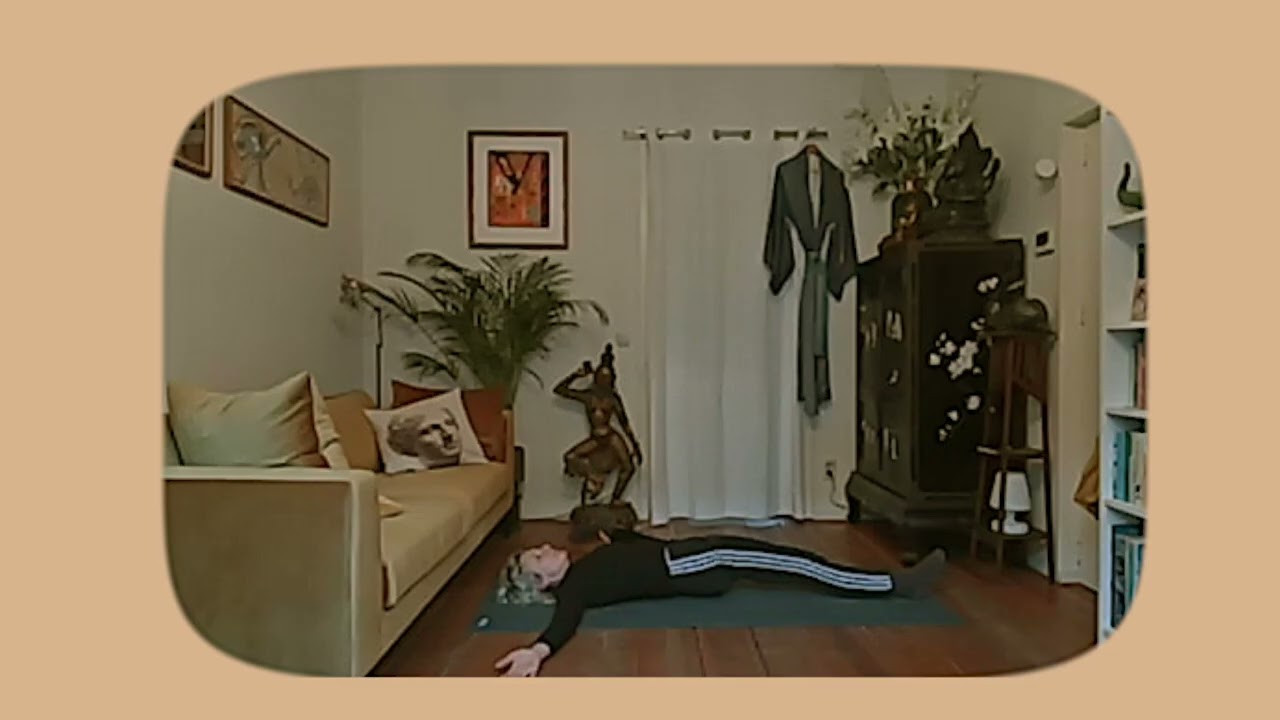 Nannette yoga 1
