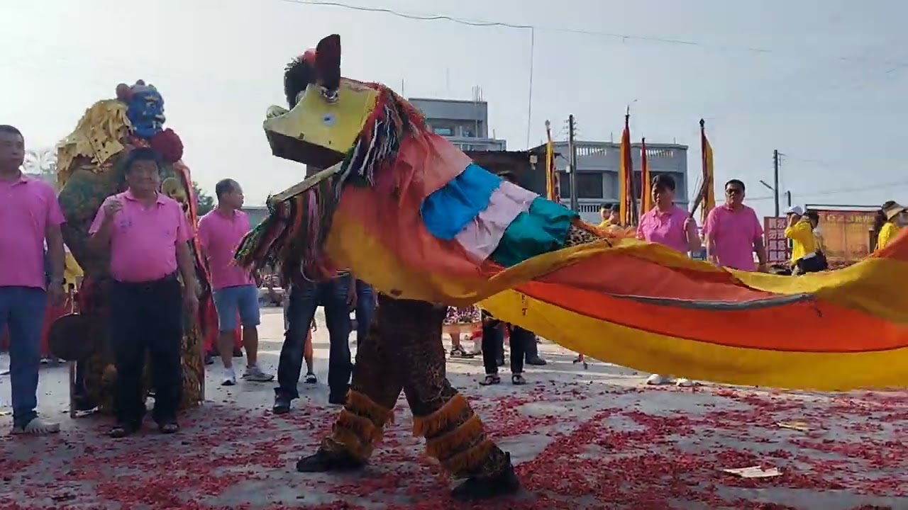 下湳仔布佳金獅陣